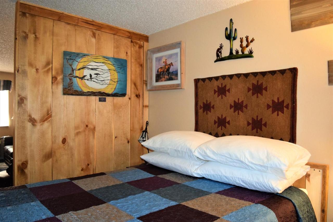 モアブ St Dane'S Desert Juniper Cabinヴィラ エクステリア 写真